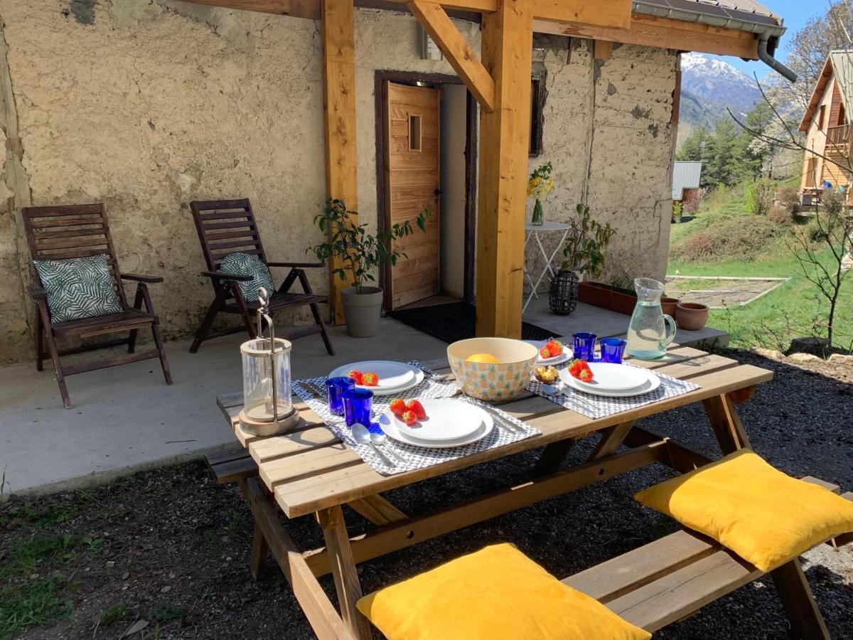 Appartement Duplex Avec Jardin Attenant Briançon Eksteriør billede